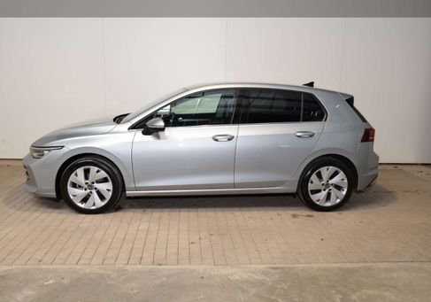 Volkswagen Golf, 2025