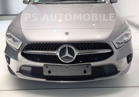 Mercedes-Benz A 180, 2021