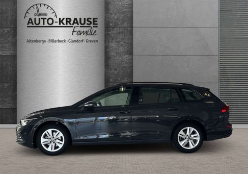 Volkswagen Golf, 2023 3