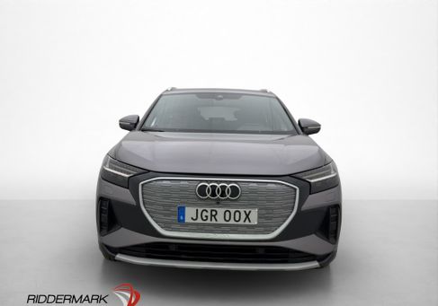 Audi Q4, 2023