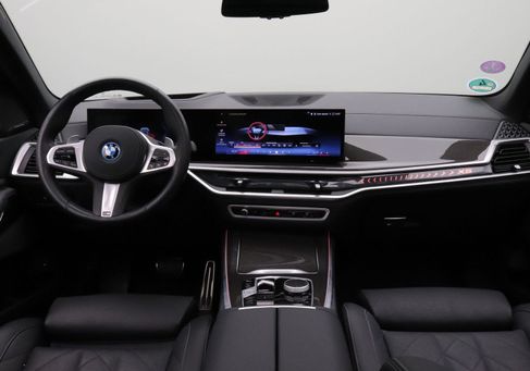 BMW X5, 2025