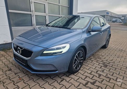 Volvo V40, 2017