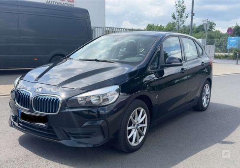 BMW 225, 2018
