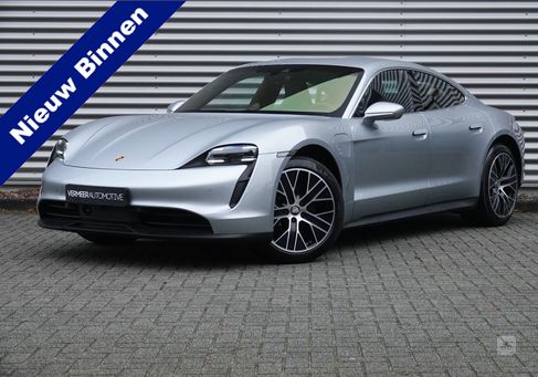 Porsche Taycan, 2020