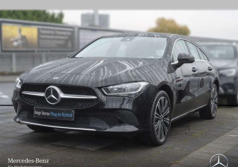 Mercedes-Benz CLA 250, 2022