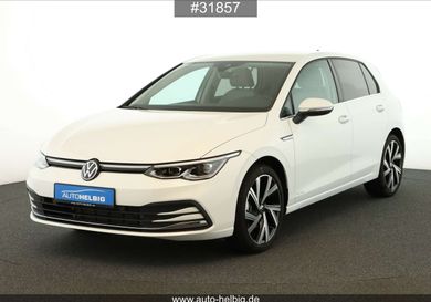 Volkswagen Golf, 2024