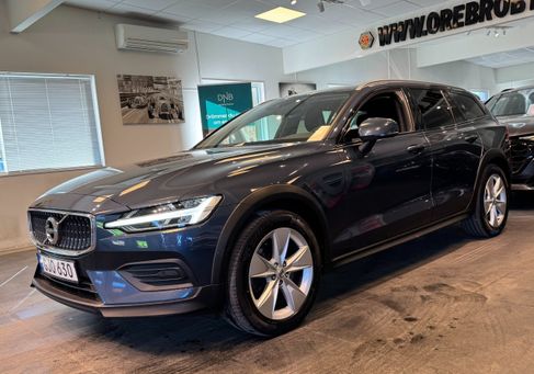 Volvo V60 Cross Country, 2022