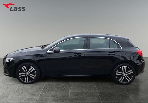 Mercedes-Benz A 250, 2022 3