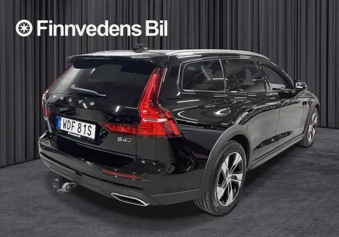 Volvo V60 Cross Country, 2022