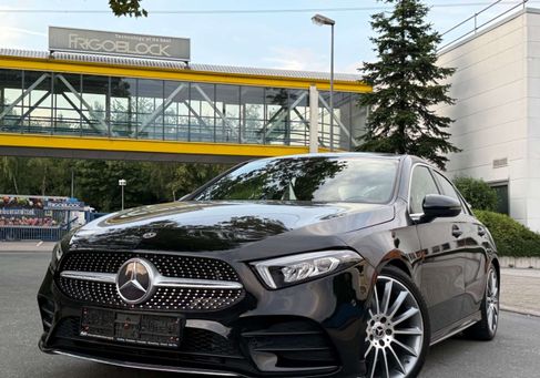 Mercedes-Benz A 200, 2021