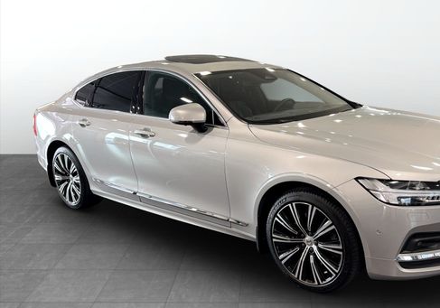 Volvo S90, 2023