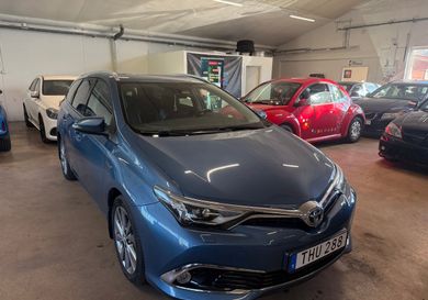 Toyota Auris Touring Sports, 2017