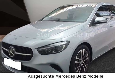 Mercedes-Benz B 180, 2025