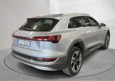 Audi e-tron, 2021