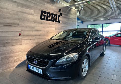 Volvo V40, 2014