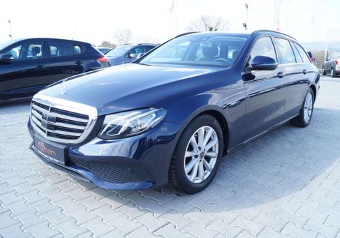 Mercedes-Benz E 200, 2020 3