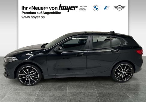 BMW 118, 2024