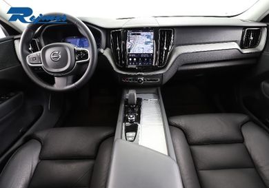 Volvo XC60, 2025