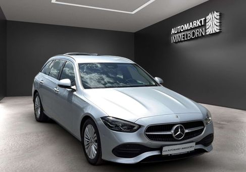 Mercedes-Benz C 200, 2022