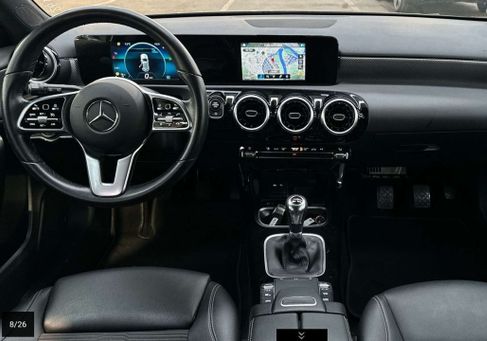 Mercedes-Benz A 180, 2022