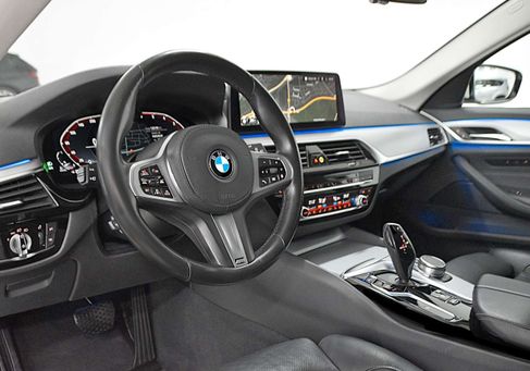 BMW 520, 2021