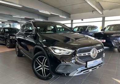 Mercedes-Benz GLA 180, 2023