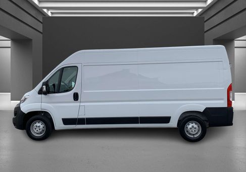 Opel Movano, 2024