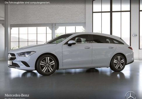 Mercedes-Benz CLA 250, 2022