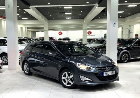 Hyundai i40, 2012