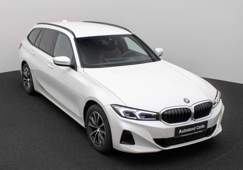 BMW 320, 2022 3