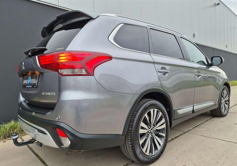 Mitsubishi Outlander, 2019