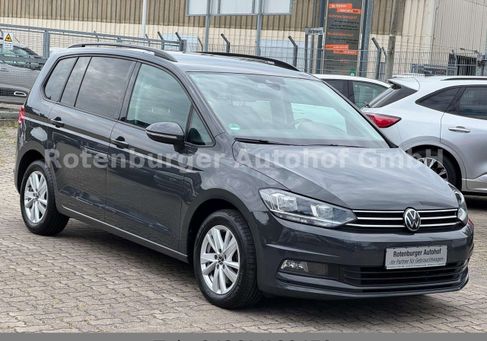 Volkswagen Touran, 2022 3