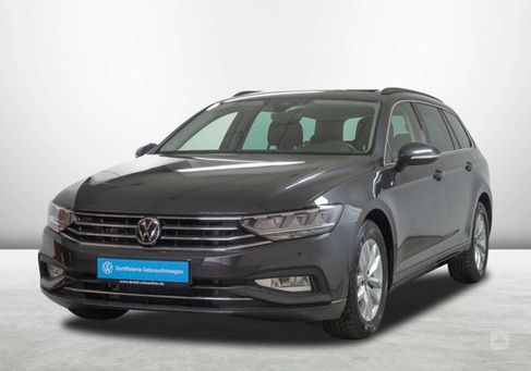 Volkswagen Passat Variant, 2022