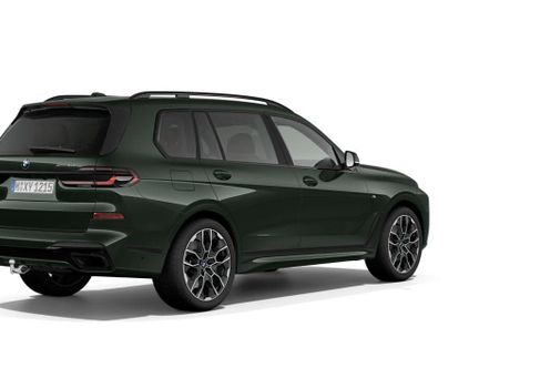 BMW X7, 2025
