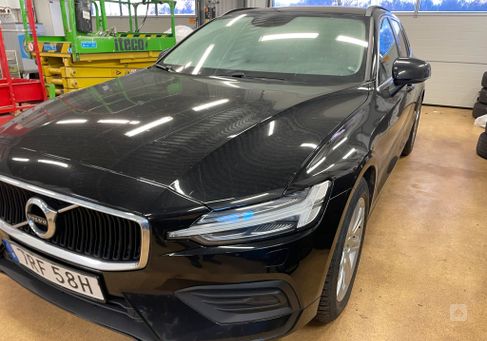 Volvo V60, 2022