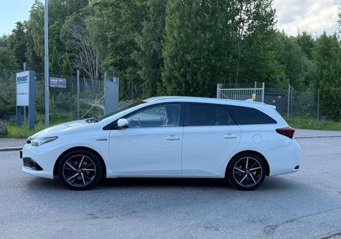 Toyota Auris Touring Sports, 2019