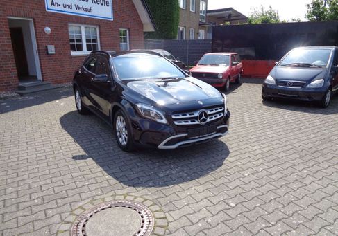Mercedes-Benz GLA 200, 2019