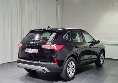 Ford Kuga, 2022