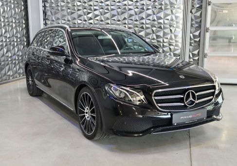 Mercedes-Benz E 200, 2019 3