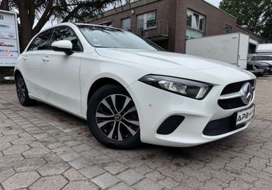 Mercedes-Benz A 180, 2022