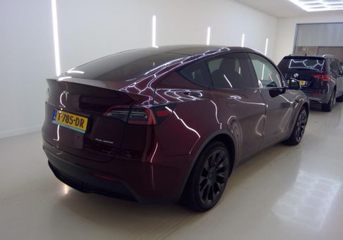 Tesla Model Y, 2023 2