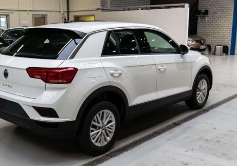 Volkswagen T-Roc, 2022