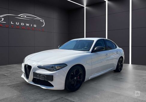 Alfa Romeo Giulia, 2017