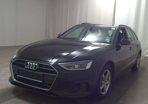 Audi A4, 2022