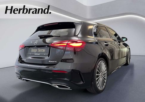 Mercedes-Benz A 220, 2024 3