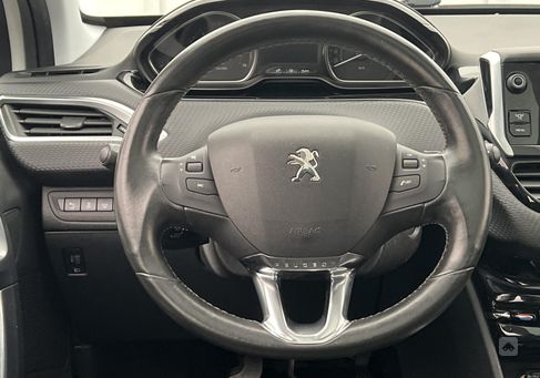 Peugeot 2008, 2014