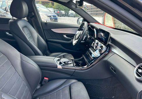 Mercedes-Benz C 300, 2019 3