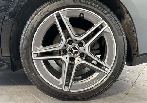 Mercedes-Benz CLA 200, 2022