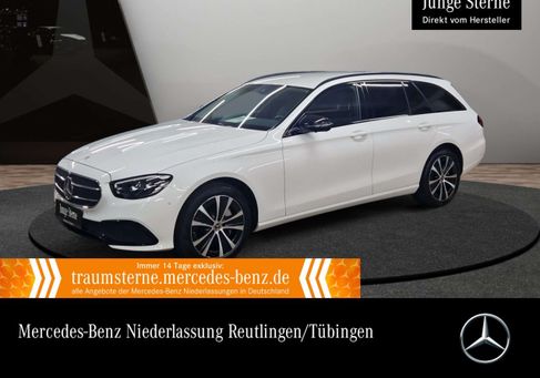 Mercedes-Benz E 300, 2022