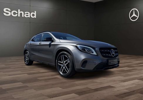 Mercedes-Benz GLA 200, 2019